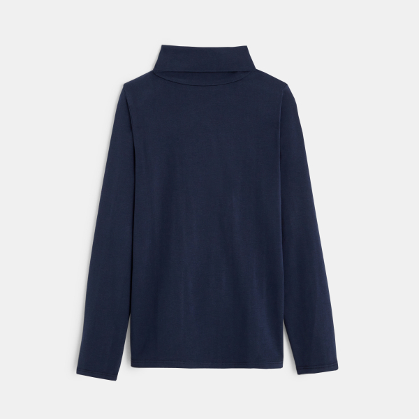 Long-sleeved turtleneck shirt Long-sleeved turtleneck shirt