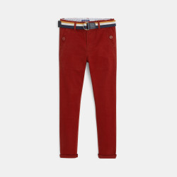 Plain-colored slim canvas chino pants with belt