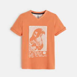 T-shirt col V à motif faucon orange garçon