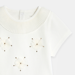 T-shirt fleurs brodées...