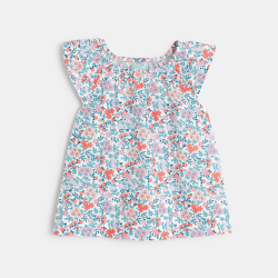 Blouse fleurie et short...