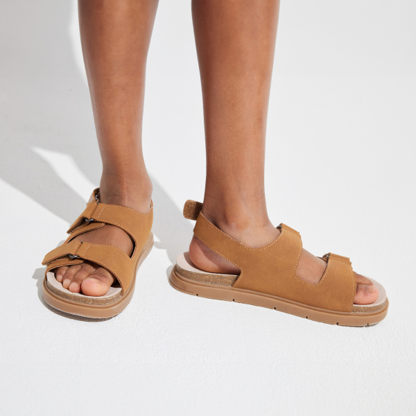Sandales cuir à scratch marron garçon Sandales cuir à scratch marron garçon